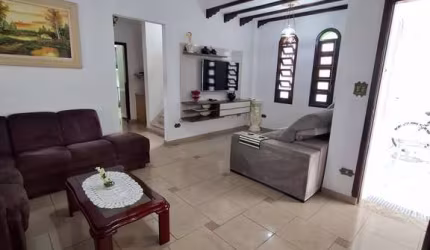 Venda-se Enorme Casa/Sobrado no Boqueirão - Praia Grande