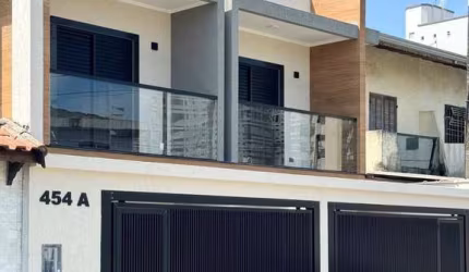 SOBRADO DE 3 SUITES PRIVATIVO FINO ACABAMENTO NO BAIRRO VILA GUILHERMINA