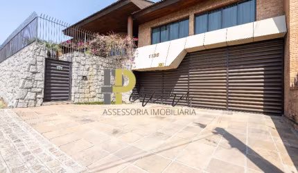 Casa com 664m², Jardim Botânico  - Comercial ou Residencial