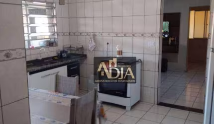 Sobrado com 3 dormitórios à venda, 168 m² por R$ 410.000,00 - Vila Independência - Mauá/SP