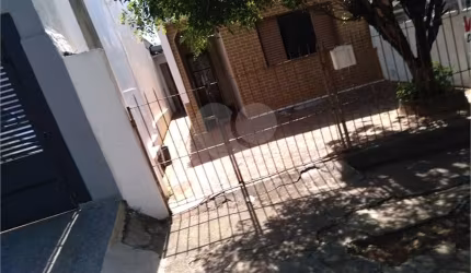 Casa térrea com 4 quartos à venda em Jardim Simus - SP