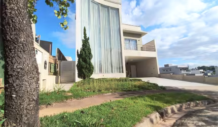Casa com 3 quartos para locação em Jardim Residencial Giverny - SP
