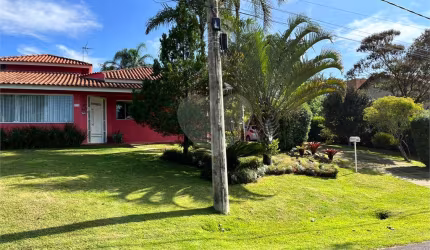 Condomínio com 3 quartos à venda em Barreirinho - SP