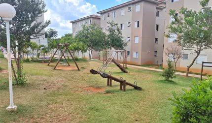 Apartamento com 2 quartos à venda em Jardim Topázio - SP