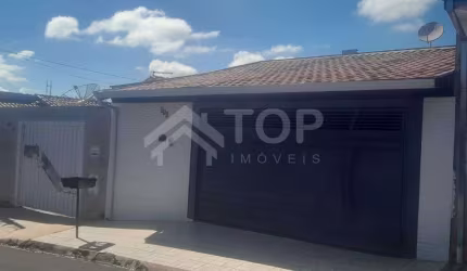 Casa para Venda com 3 dormitórios no Bairro Américo Alves Margarido