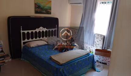 Casa em Várzea das Moças  -  Niterói
