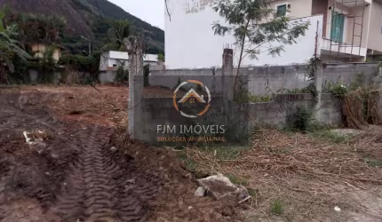 Terreno à Venda em Itaipu, Niterói - R$ 950.000,00