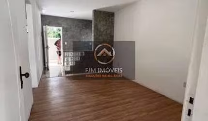 FJM Imóveis vende: Casa de Condomínio em Itaipuaçu - Maricá com 2 quartos e 72m² por R$ 340.000