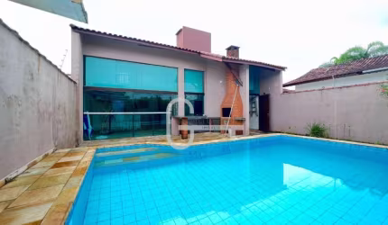 Casa com 3 dormitórios à venda, 320 m² por R$ 990.000,00 - Parque Balneário Oásis - Peruíbe/SP
