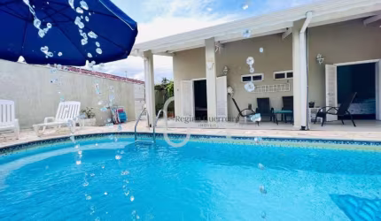 Casa com 4 dormitórios à venda, 236 m² por R$ 1.100.000,00 - Balneário Três Marias - Peruíbe/SP