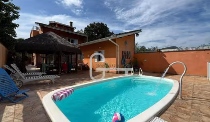 Casa com 8 dormitórios à venda, 440 m² por R$ 1.250.000,00 - Guaraú - Peruíbe/SP