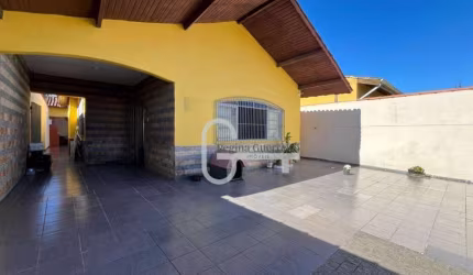 Casa com 2 dormitórios à venda, 140 m² por R$ 399.000,00 - Balneário Três Marias - Peruíbe/SP