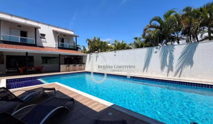 Casa com 3 dormitórios à venda, 227 m² por R$ 870.000,00 - Estância Balneária Maria Helena Novaes - Peruíbe/SP