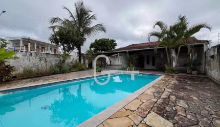 Casa com 2 dormitórios à venda, 208 m² por R$ 740.000,00 - Balneário Stella Maris - Peruíbe/SP
