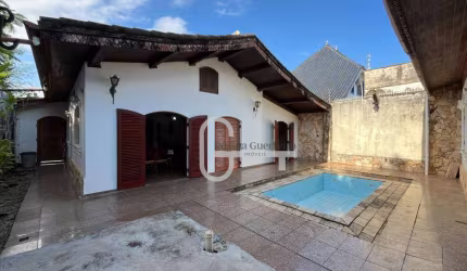 Casa com 3 dormitórios à venda, 203 m² por R$ 720.000,00 - Balneário Stella Maris - Peruíbe/SP