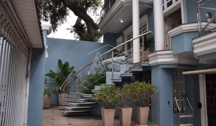 Casa com 4 quartos à venda na Rua Carlos Huber, 1028, Três Figueiras, Porto Alegre por R$ 2.100.000