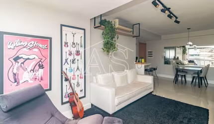 Apartamento com 2 quartos à venda na Avenida Grécia, 1000, Passo da Areia, Porto Alegre, 70 m2 por R$ 690.000