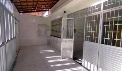 Casa Para Vender com 4 quartos, sendo 2 suítes no bairro Siqueira Campos em Aracaju