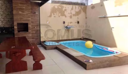Casa Para Vender com 4 quartos 2 suítes no bairro Cirurgia em Aracaju