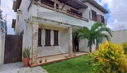 Casa Para Vender com 4 quartos 1 suítes no bairro Coroa do Meio em Aracaju