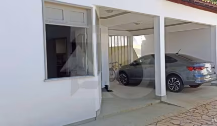 Casa Para Vender com 4 quartos 1 suíte no bairro Coroa do Meio em Aracaju