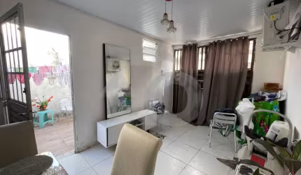 Casa Para Vender com 2 quartos no bairro Ponto Novo em Aracaju