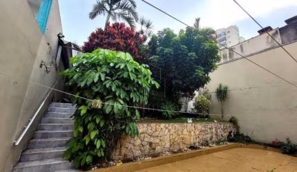 Sobrado no Bairro Valparaíso, Santo André