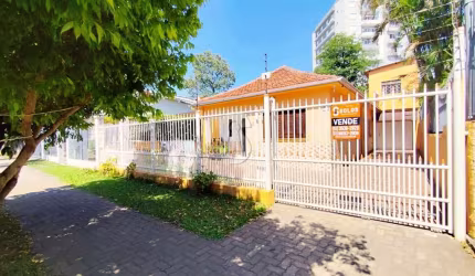 Casa com 3 quartos à venda no Jardim América, São Leopoldo  por R$ 620.000
