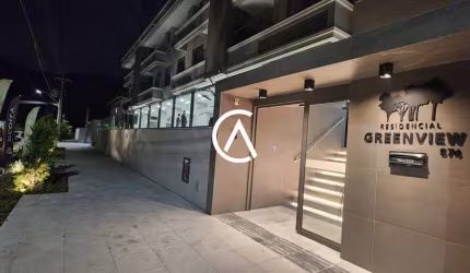 Apartamento Duplex com 02 dormitórios, ALTO PADRÃO perto da praia