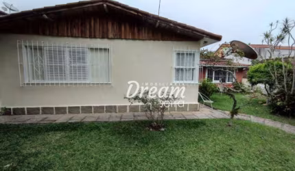 Casa com 4 dormitórios à venda, 183 m² por R$ 790.000,00 - Araras - Teresópolis/RJ