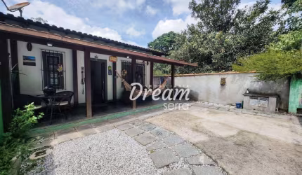 Casa com 2 dormitórios, 133 m² - venda por R$ 360.000,00 ou aluguel por R$ 1.753,59/mês - Albuquerque - Teresópolis/RJ