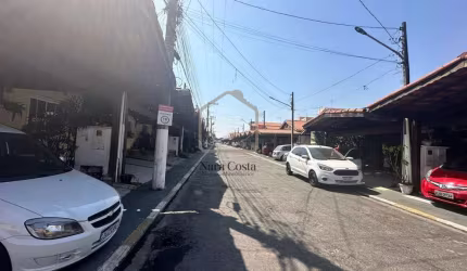 Casa em Condomínio para Venda, Jardim América, 3 dormitórios, 1 suíte, 3 banheiros, 2 vagas