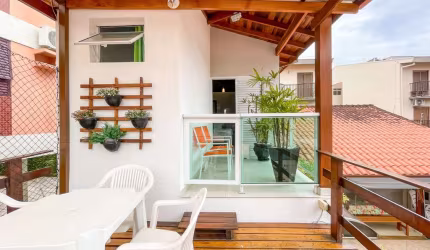 Casa - Sobrado Padrão, para Venda em Ubatuba/SP
