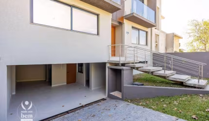 Baixou o preço! Sobrado com 215 m², 3 suítes, 4 vagas de garagem à venda por R$1.500.000,00 - Mossunguê - Curitiba/PR