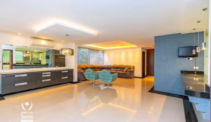Casa com 320 m², 4 quartos (2 suítes), terreno 648,00m² e 8 vagas à venda por R$ 1.850.000 - Santo Inácio - Curitiba/PR