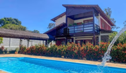 Casa de 4 quartos no Bairro Braúnas/Trevo