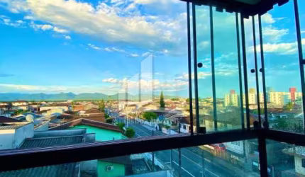 Apartamento 03 Quartos + Sacada com churrasqueira no bairro Jardim Iririu !!