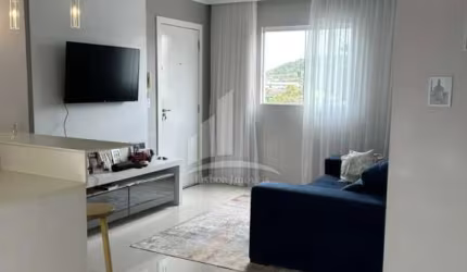 Apartamento com suíte no Nova Brasília!