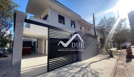 Casa com 3 dormitórios à venda, 175 m² por R$ 2.200. - Ponta da Praia - Santos/SP