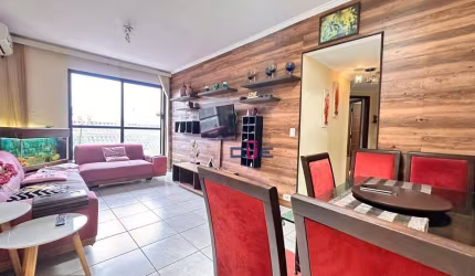 Apartamento com 2 dormitórios sendo 1 suite No Embaré. vaga demarcada, salao festas amplo, churrasqueira, e salao de jogos. Andar alto com vista livre