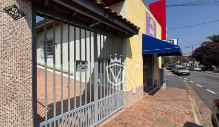 Casa com 2 dormitórios à venda, 260 m² por R$ 930.000,00 - Jardim Pacaembu - Jundiaí/SP