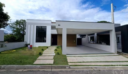 Casa com 3 dormitórios sendo uma suíte com closetà venda, 179 m² por R$ 1.100.000 - Jacaré - Itupeva/SP