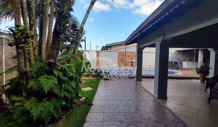 Casa com 3 dorms, Caiçara, Praia Grande - R$ 1.5 mi, Cod: 4246