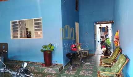 Casa excelente de 2 quartos no Jardim Sul