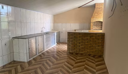 Casa Residencial Etemp. Com 3 Dormitórios.
