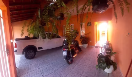 Casa em Tatuí, Jardim Vanderlei (2 quartos, 1 suíte com varanda)