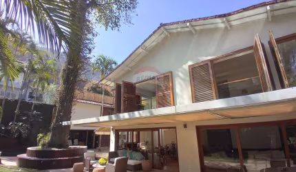 Casa de sonho no Alto Jardim Botânico