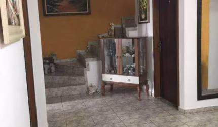 Sobrado com 4 dormitórios à venda, 450 m² por R$ 1.100.000,00 - Jardim Santa Mena - Guarulhos/SP