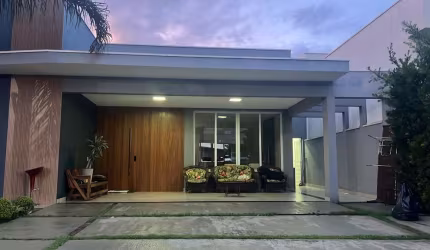 Belíssima Casa no Condomínio Maria Dulce