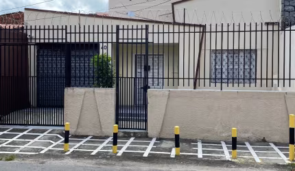 Vende excelente casa pronta para morar